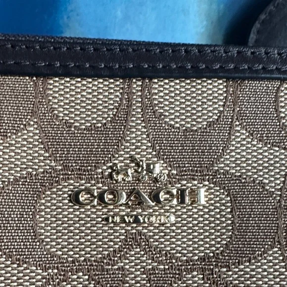 Coach Tan and Black Signature Crosby Carryall Satchel Purse Bag - Picture 4 of 15